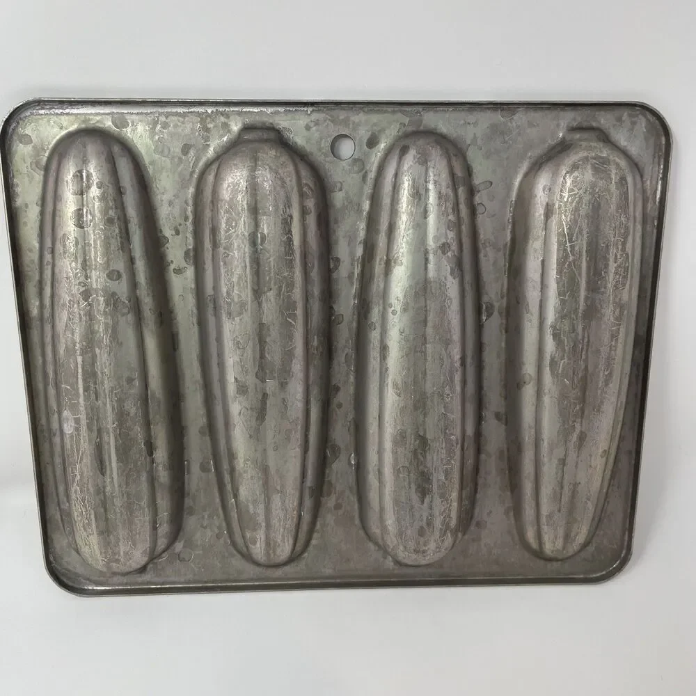 Lot of 3 Vintage 8